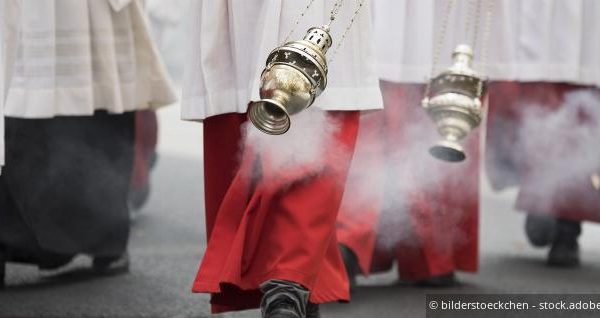 Erweiterung des Freiwilligenpauschales auf Kirchen