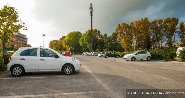 Zurverfügungstellung von PKW-Abstell- und Garagenplätzen